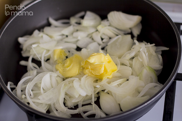 20160401-pendolamama-foodblog-nairobi-kenya-sukuma-wiki-collard-greens-in-caramelised-onions-2